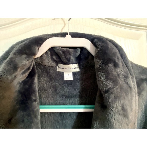 Miss Elaine Plush Bath Robe ~Medium~Super Soft Luxury Spa Pockets Belted EUC - Picture 3 of 6